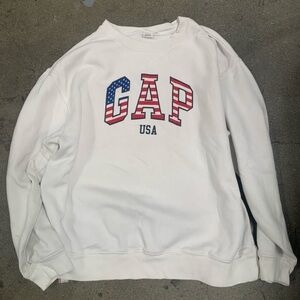 GAP White Crewneck Sweater with Patriotic Logo